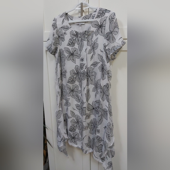 Variations floral dress - Picture 3 of 9